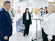 Хинштейн посетил избирательный участок в Москве