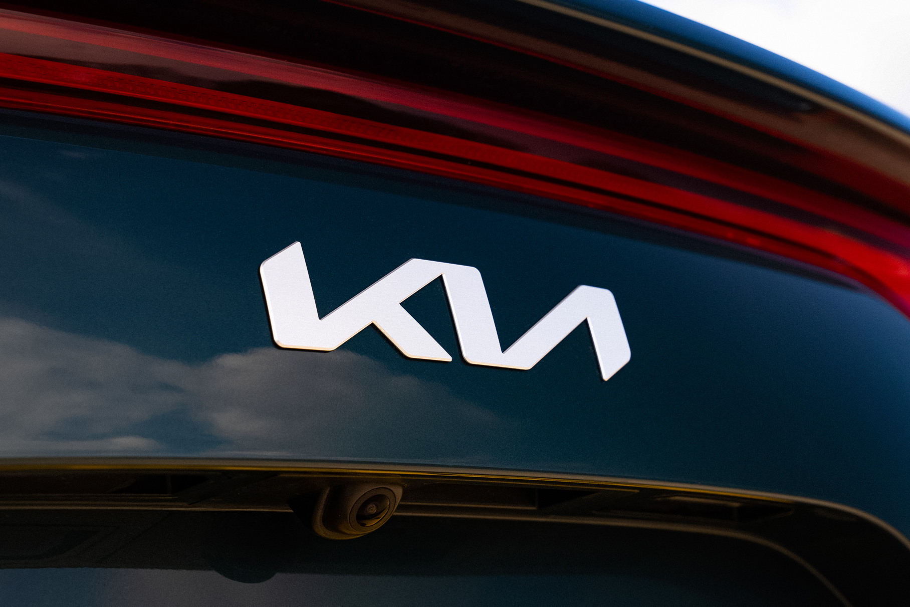 Kia Дженезис значок
