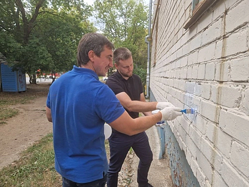 В Тольятти закрасили 30 надписей с рекламой о наркотиках