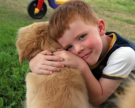 Общение с собаками в детстве уменьшает риск развития шизофрении