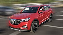 В Сети появились снимки нового кроссовера Brilliance V6