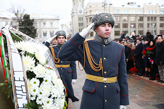 В Москве почтили память воинов-освободителей, павших под Плевной