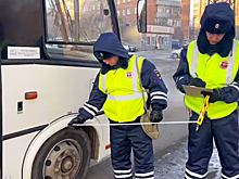 В Красноярске маршрутный автобус сбил детей-пешеходов