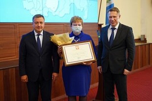 Медицинским работникам Иркутской области вручены государственные награды