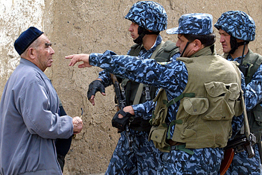 Кровавые пасторы и марионетки Запада