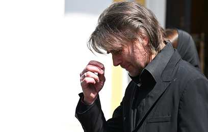 Психолог раскрыл правду о состоянии Чернышева после смерти Заворотнюк: «Продолжает общение с ушедшей женой, как с живой»