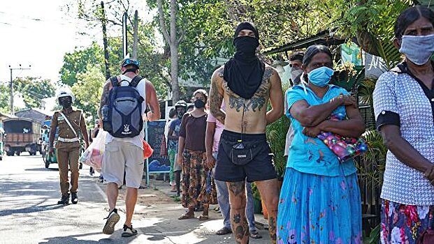 Власти Шри-Ланки возобновили действие комендантского часа