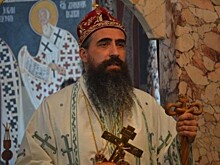Избитый в Черногории епископ призвал верующих сохранять мир