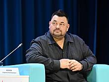 Лидер группы «Руки Вверх!» прокомментировал госпитализацию матери