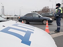 Движение затруднено на юго-западе Москвы из-за ДТП с участием грузовика