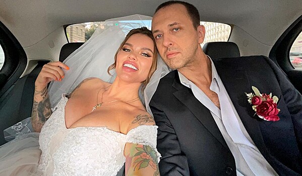 Малибу сообщила о разводе через месяц после свадьбы