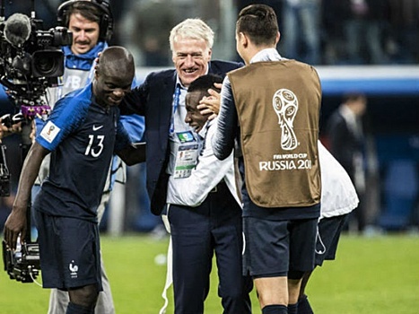 Сёмин: в сборной Франции звёзды подчинили свои интересы командным действиям