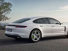 Porsche представит гибридную Panamera 4 и гоночный 911