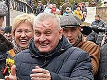 За контракт расплатился условно