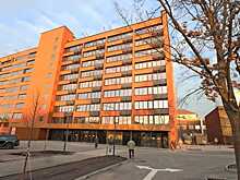 Центральный офис «Музенидис Трэвел» не опечатан, но закрыт