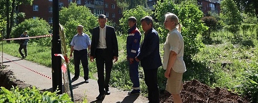 В Пущино установили новые опоры освещения