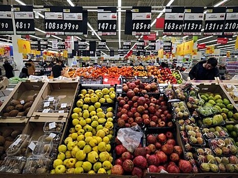 Август принесет первую дефляцию за шесть лет