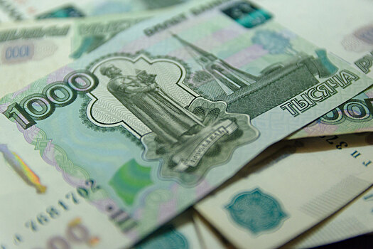 Новости за ночь: Российские банки выдали триллион рублей наличными в марте-апреле