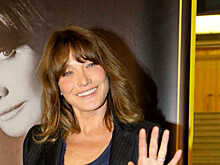 В соцсети появились фото шестилетней дочери Николя Саркози