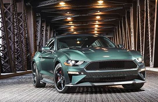 Новейший Ford Mustang Bullitt продали за $300 000