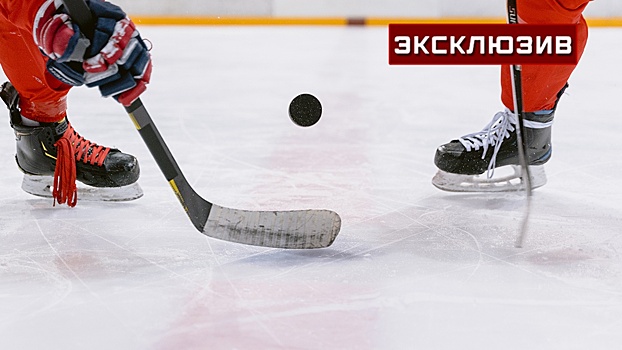 Главврач сборной РФ высказался об игре в масках хоккеисток на Олимпиаде