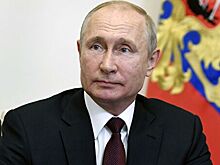 Путин надеется на скорое возобновление работы театров