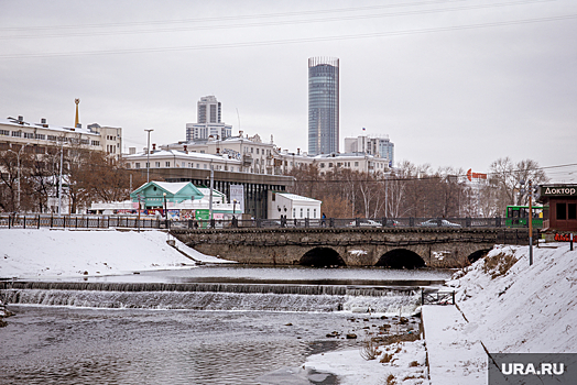 Проект моста в центре Екатеринбурга, возмутивший людей, поменяли