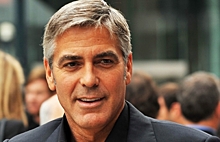 Джордж Клуни рассказал, почему не разрешает жене смотреть фильм «Бэтмен и Робин»