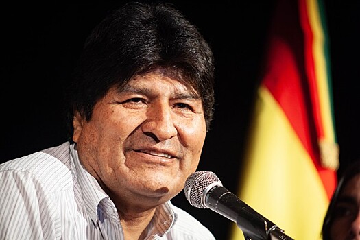 Экс-министр экономики Боливии Луис Арсе выдвигается в президенты от партии Эво Моралеса