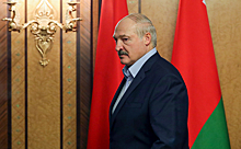 Лукашенко наградил более 300 силовиков