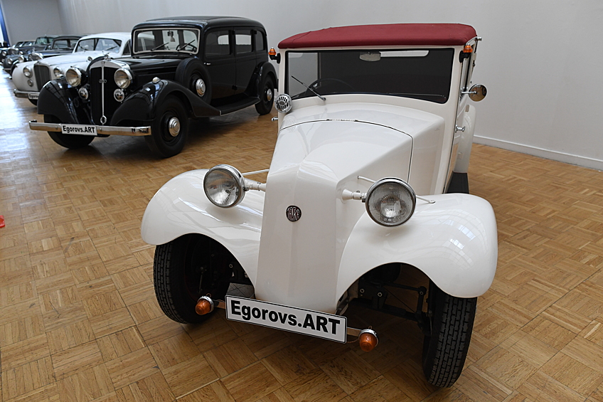 Автомобиль Tatra 57 1934 года выпуска.
