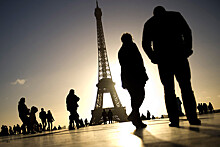 "Французский Спайдермен" забрался на четвертое по высоте здание Парижа