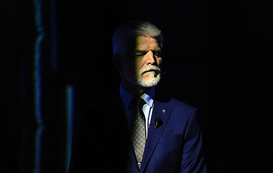 Президент Чехии: Европа сядет за стол переговоров с Россией