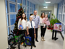 Начальник УМВД России по Брянской области исполнил желание ребенка из многодетной семьи