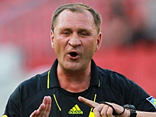 Футбольный судья Захаров избил человека на переходе в центре Казани