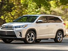В России начались продажи обновленного Toyota Highlander