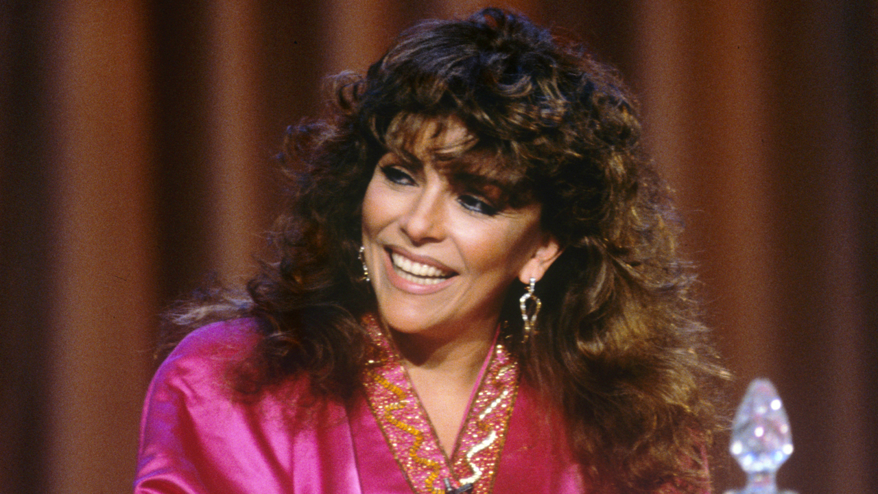 Шампан мен креммен минет қалай беруге болады