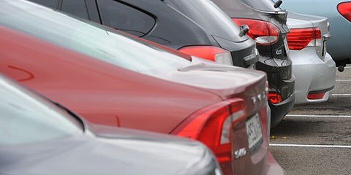 Почти 950 брошенных машин убрали из центра Москвы с 2014 года