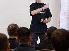 Алекс Лесли вернулся в Москву и слёг с ковидом: «Даже говорить тяжело»