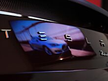 Tesla растет, несмотря на спад продаж