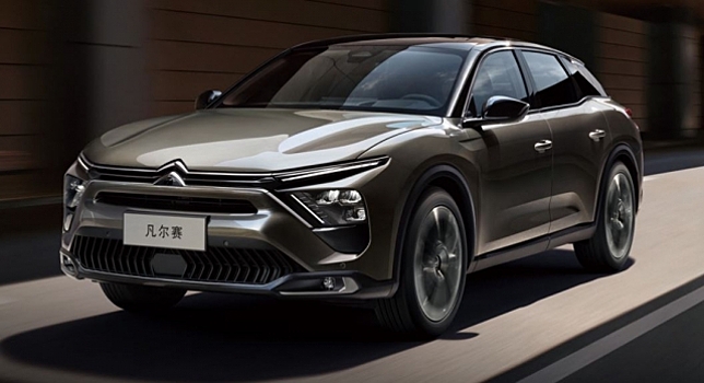 Новый кроссовер Citroen Versailles C5 X представлен в Китае
