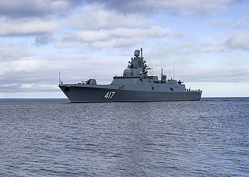 «Адмирал Горшков» отразил атаку «противника» в океане