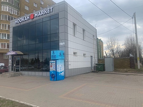 В Курске на проспекте Победы демонтировали незаконный киоск с фруктами