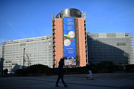 ЕК: Еврокомиссия готова сотрудничать с Италией по вопросу бюджета страны