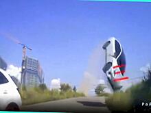 Участник дорожного движения запечатлел полёт легковушки