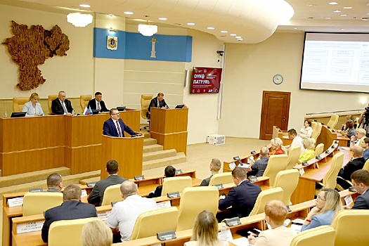 Спикер ульяновского Заксобрания Валерий Малышев поддержал инициативу учредить день онкопросвещения