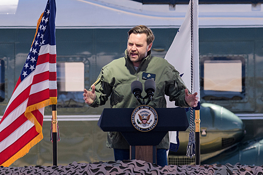 Поездка вице-президента США и его жены в Гренландию стала камнем преткновения