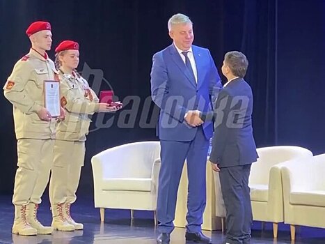 Брянскому мальчику Федору вручили медаль "За отвагу"