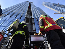 В башне «Москва-Сити» начался пожар
