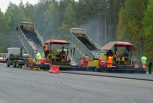 Дмитрий Медведев анонсировал расширение ключевых транспортных автомагистралей